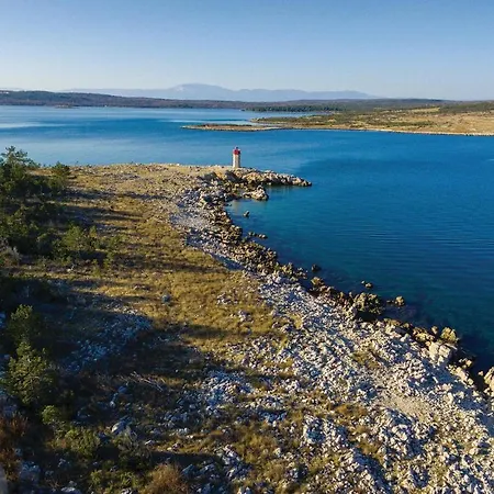 Дом отдыха Cozy Home In Klimno With Wifi